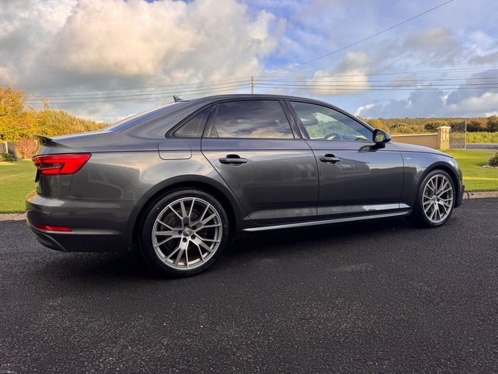 Audi A4 2016