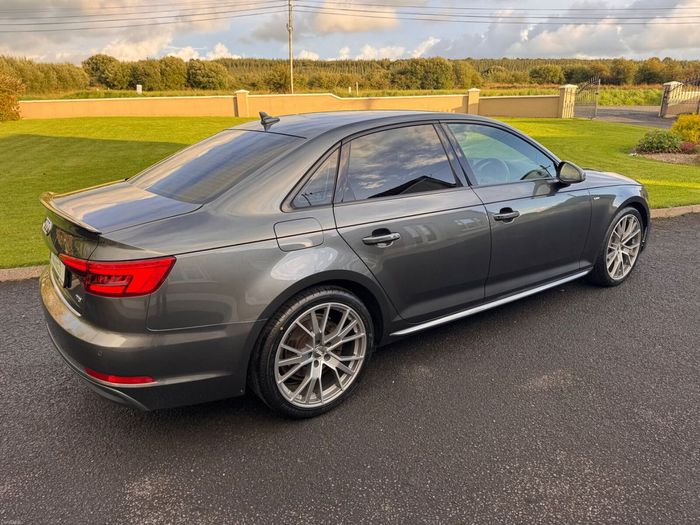 Audi A4 2016