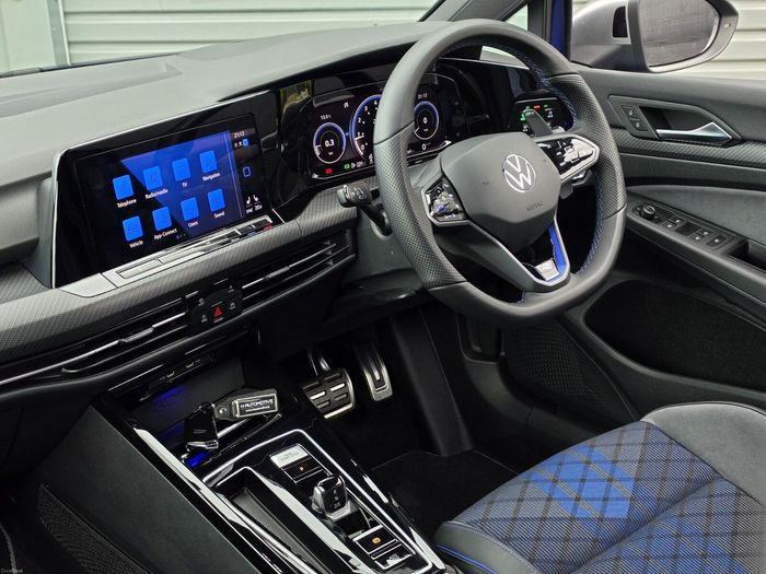 Volkswagen Golf 2023