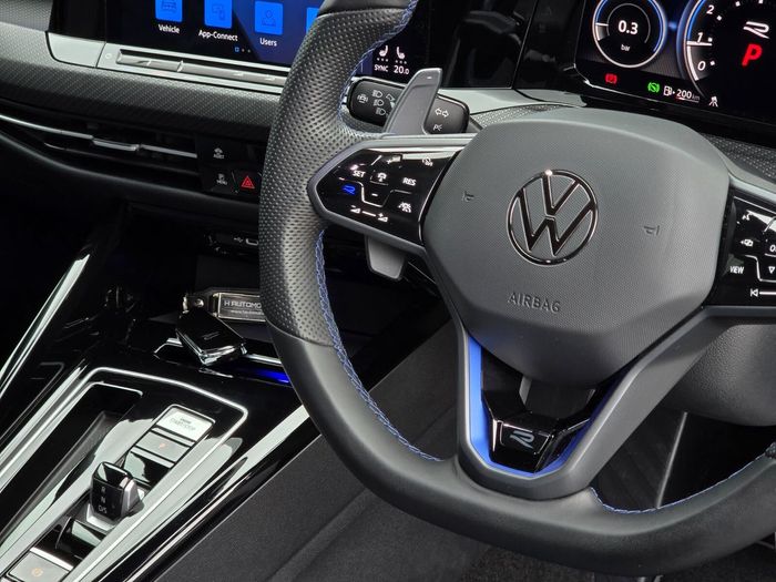 Volkswagen Golf 2023