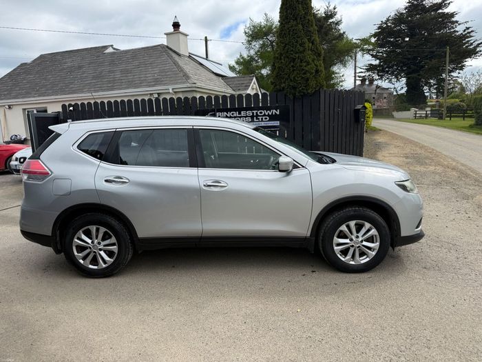 Nissan X-Trail 2016