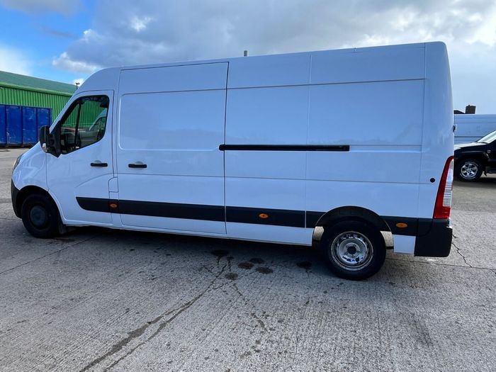 Opel Movano 2021