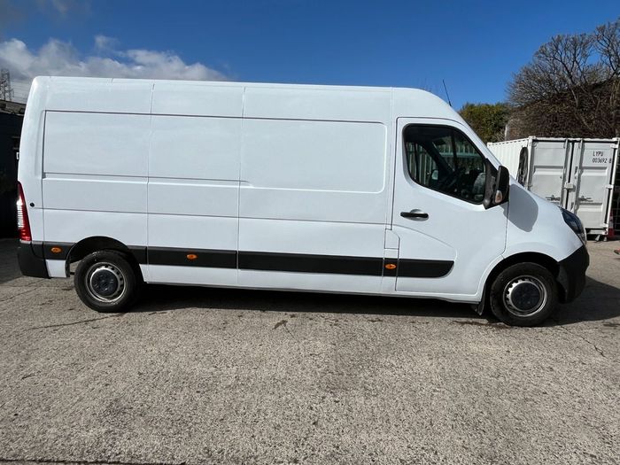 Opel Movano 2021