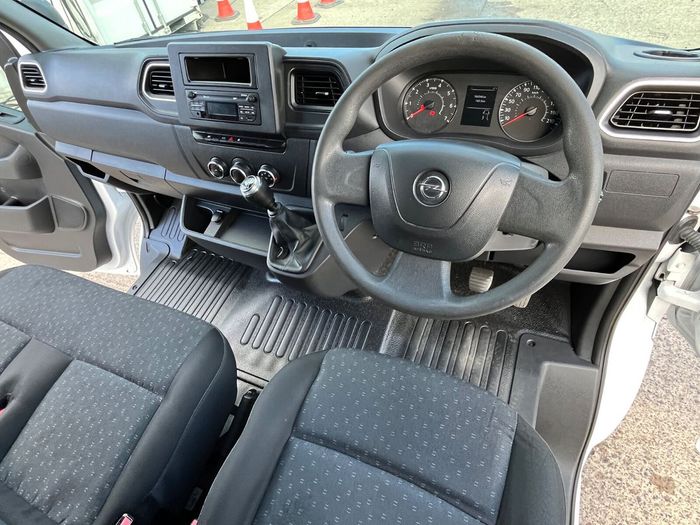 Opel Movano 2021