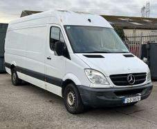 Mercedes-Benz Sprinter 2012