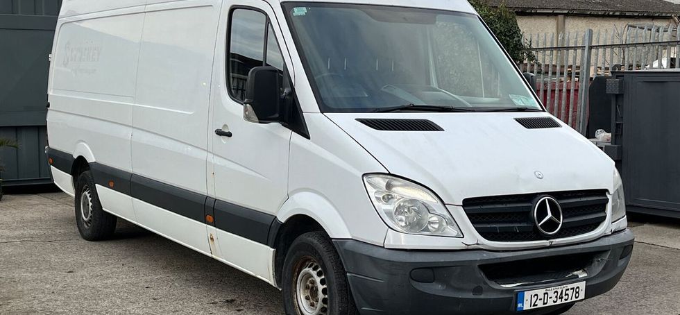 Mercedes-Benz Sprinter 2012