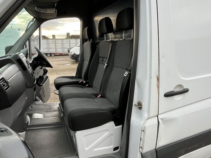Mercedes-Benz Sprinter 2012