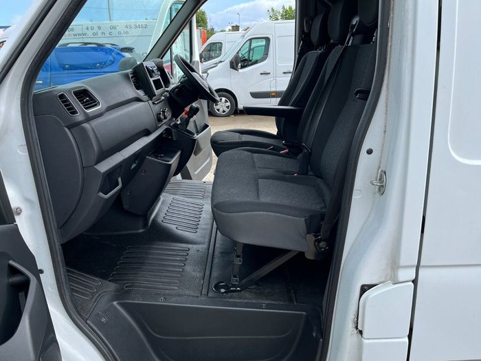 Opel Movano 2021