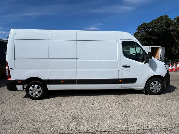 Renault Master 2022