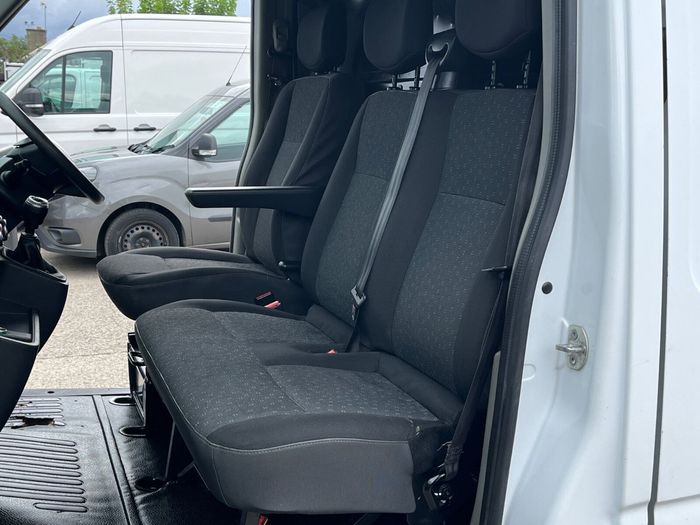 Opel Movano 2021
