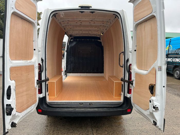 Opel Movano 2021