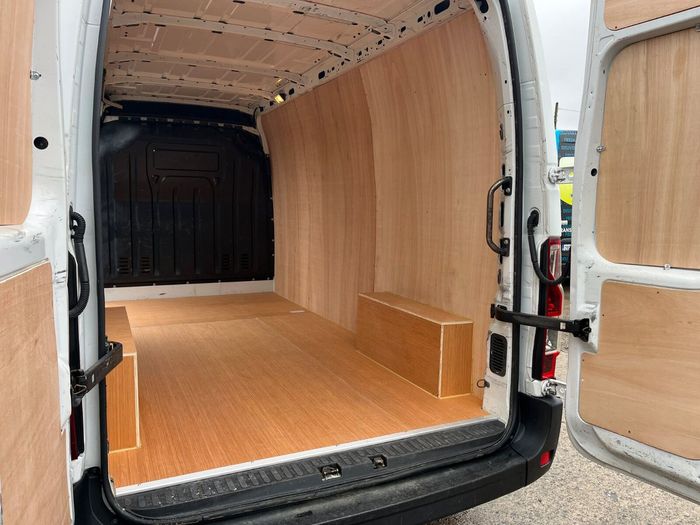 Opel Movano 2021