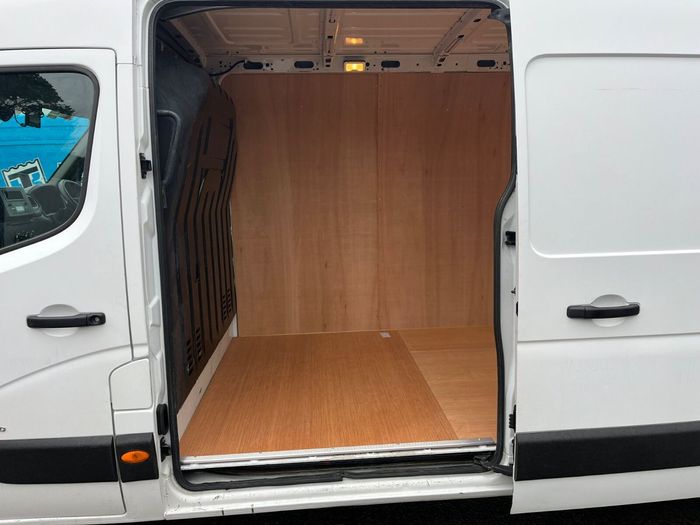 Opel Movano 2021