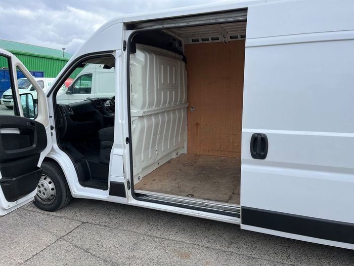 Citroen Relay 2022