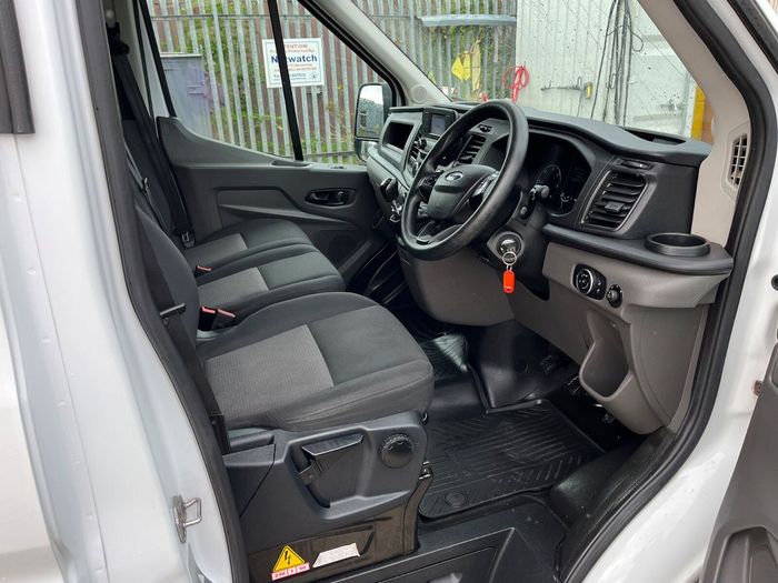 Ford Transit 2021