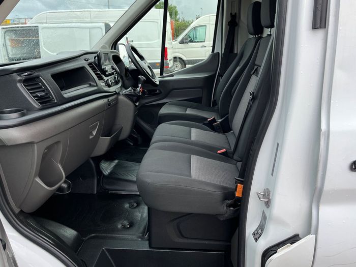 Ford Transit 2021