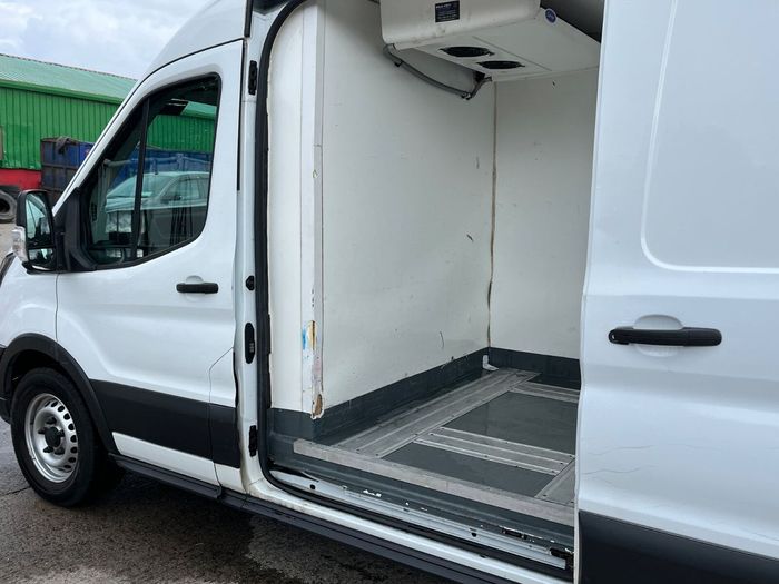 Ford Transit 2021