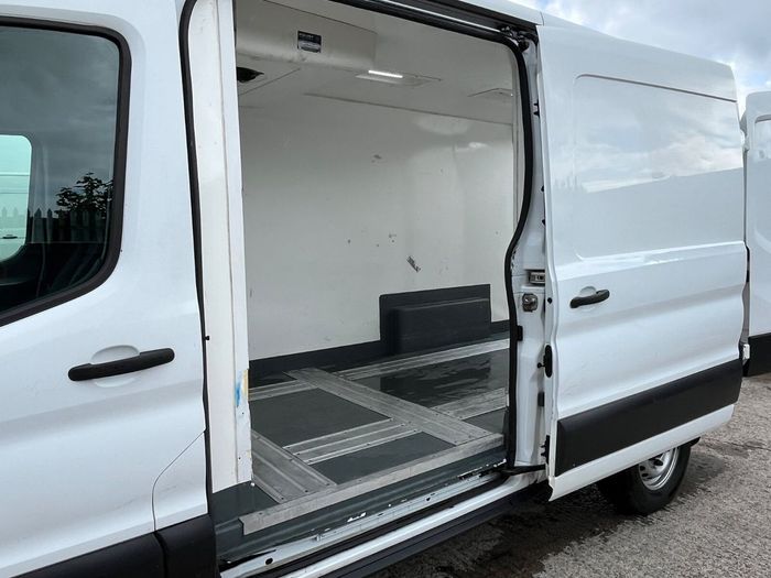 Ford Transit 2021
