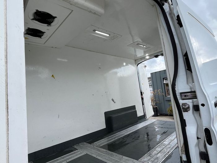 Ford Transit 2021