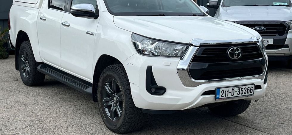 Toyota HiLux 2021