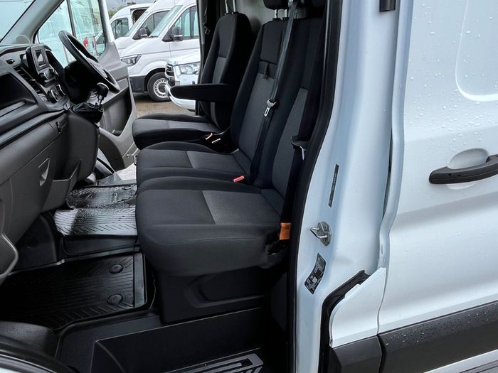 Ford Transit 2021