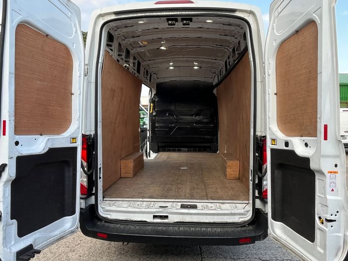 Ford Transit 2022