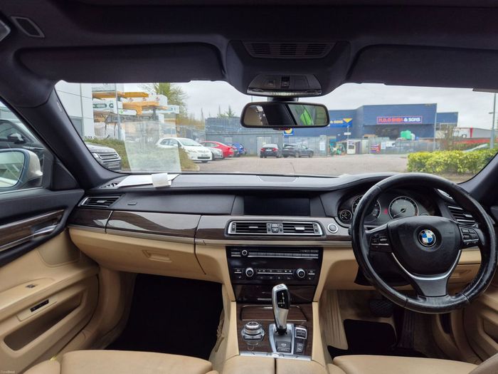 BMW 7 Series 2009