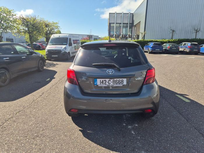 Toyota Yaris 2014