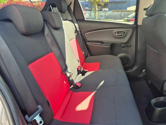 Toyota Yaris 2014