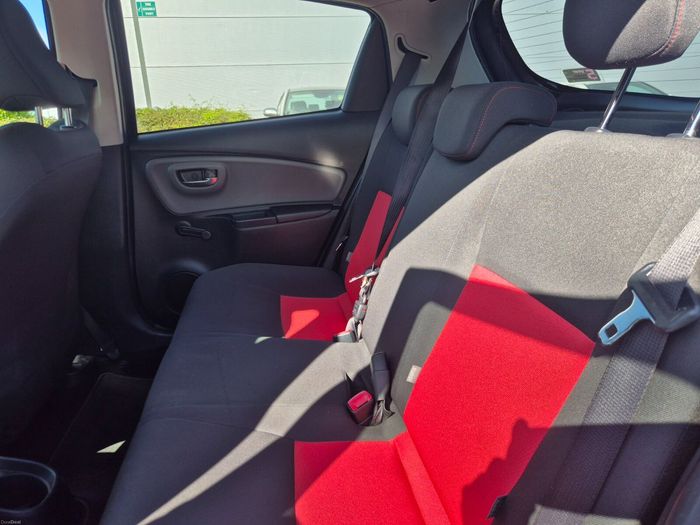 Toyota Yaris 2014