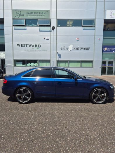 Audi A4 2015