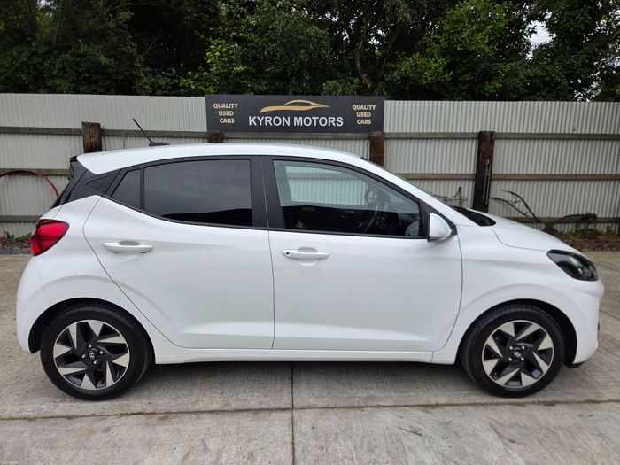 Hyundai i10 2023