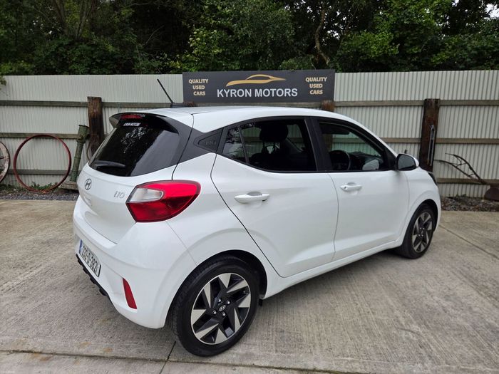 Hyundai i10 2023