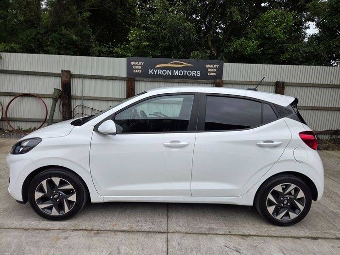 Hyundai i10 2023