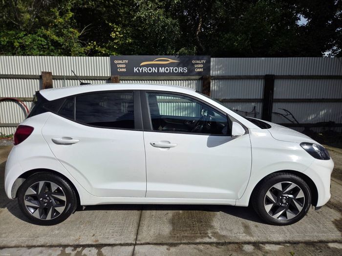 Hyundai i10 2023