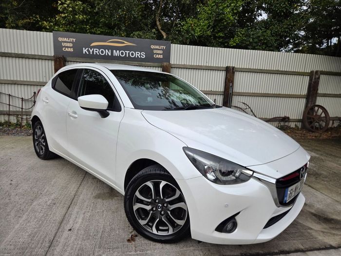 Mazda Demio 2016