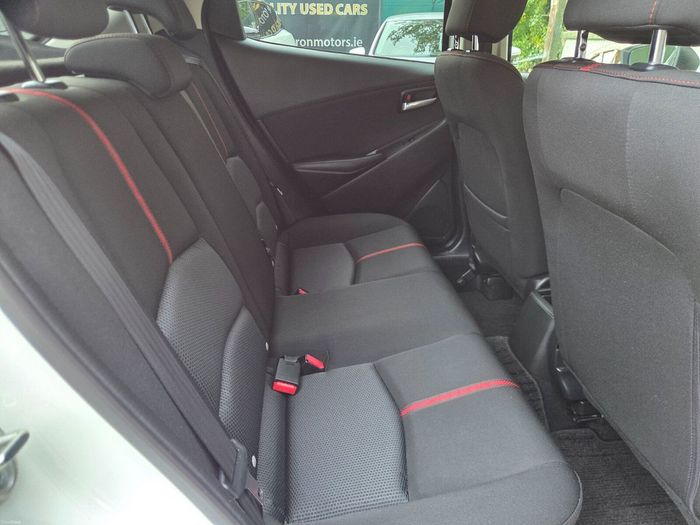 Mazda Demio 2016