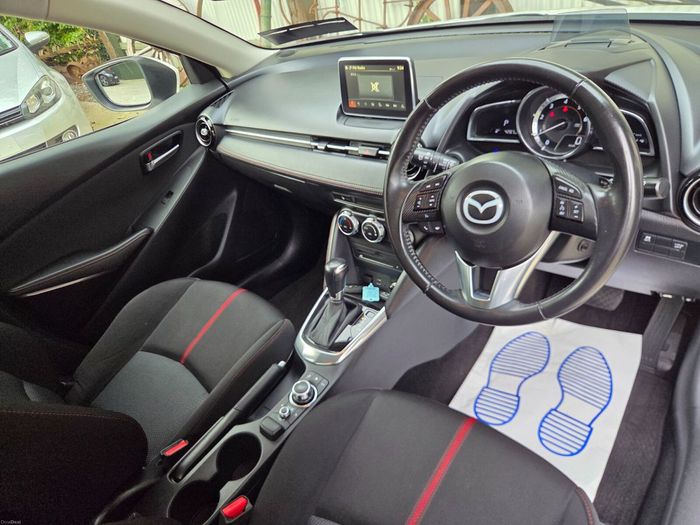 Mazda Demio 2016