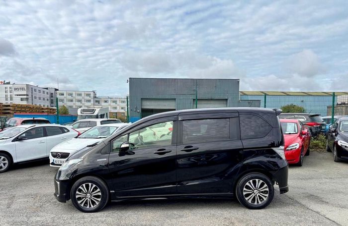 Honda Freed 2015
