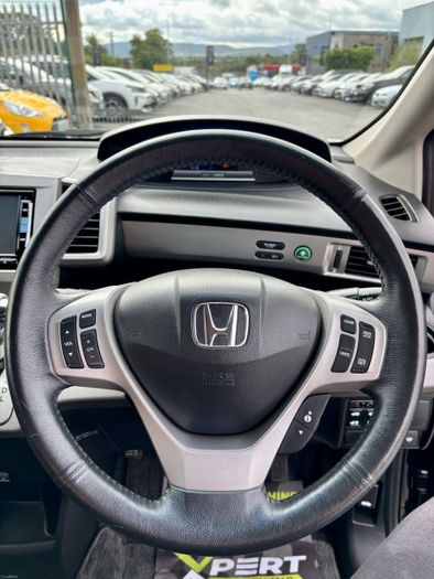 Honda Freed 2015