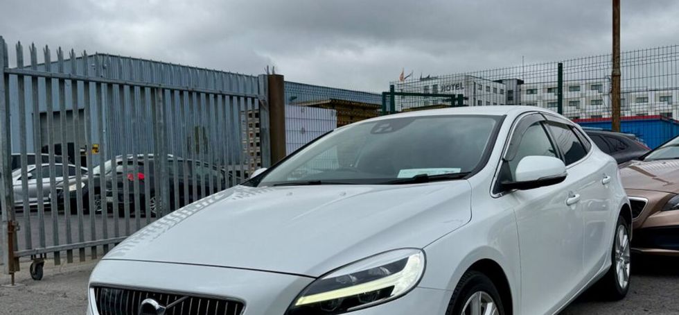 Volvo V40 2018