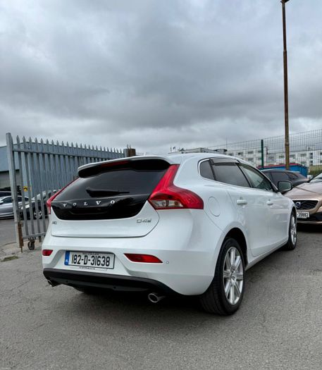 Volvo V40 2018
