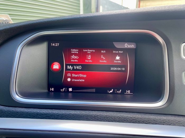 Volvo V40 2018