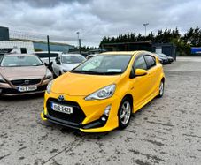 Toyota Aqua 2015