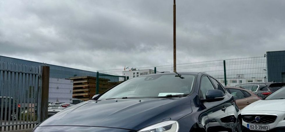 Volvo V40 2018