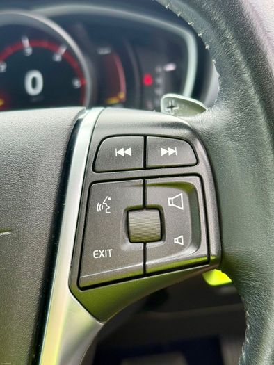Volvo V40 2018