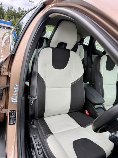 Volvo V40 2015