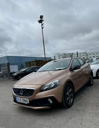 Volvo V40 2015