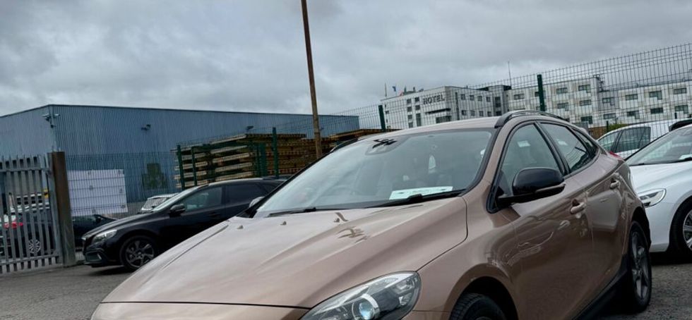 Volvo V40 2015