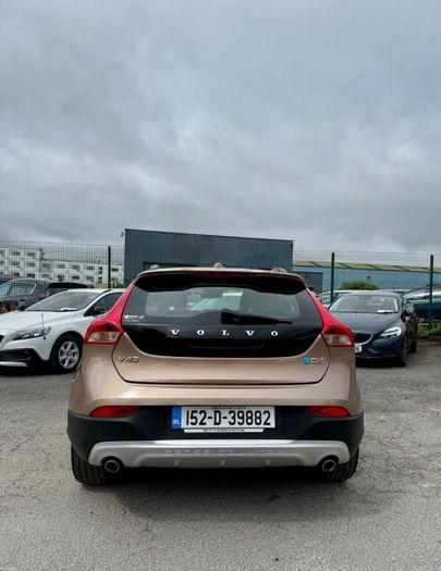 Volvo V40 2015